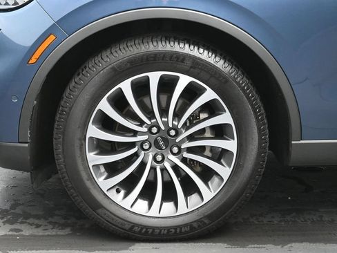 Used 2020 Lincoln Aviator Reserve w/ Equipment Group 201A AWD/4WD image 30