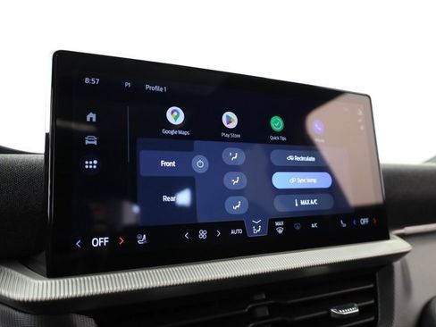 Used 2025 Ford Explorer ST-Line w/ Premium Package image 19