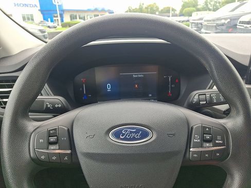 Used 2025 Ford Escape Active AWD/4WD image 19