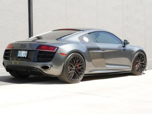 Used 2012 Audi R8 V10 AWD/4WD image 9