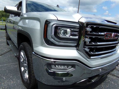 Used 2018 GMC Sierra 1500 SLT image 8