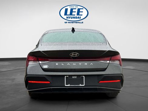 Certified 2024 Hyundai Elantra SEL image 5