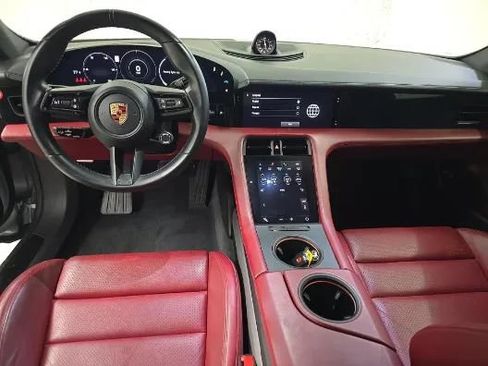 Used 2020 Porsche Taycan 4S AWD/4WD image 10