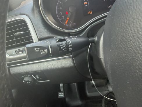 Used 2021 Jeep Grand Cherokee Limited AWD/4WD image 14