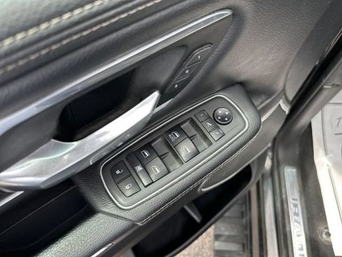Used 2021 RAM 1500 Laramie w/ Sport Appearance Package AWD/4WD image 19