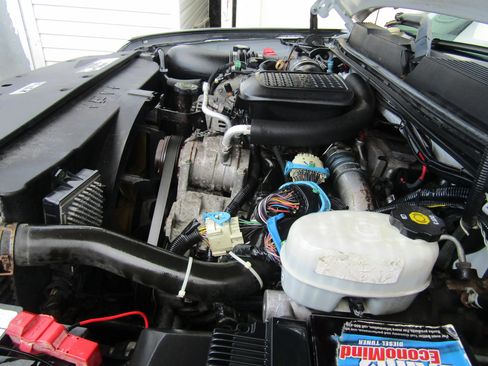 Used 2008 Chevrolet Silverado 2500 LT w/ 2LT Convenience Package RWD image 33