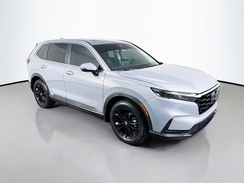 Used 2024 Honda CR-V EX image 3