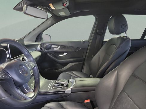 Used 2018 Mercedes-Benz GLC 300 image 7