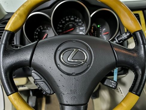 Used 2005 Lexus SC 430 Convertible image 28