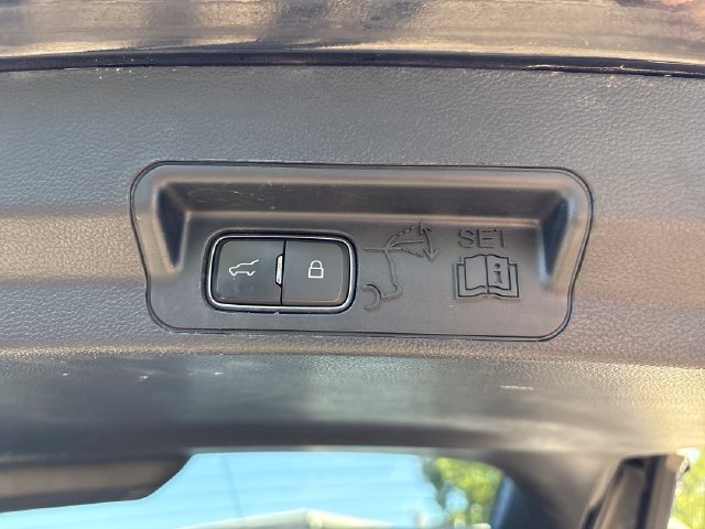 Used 2020 Ford Explorer ST w/ ST High-Performance Pack AWD/4WD image 25