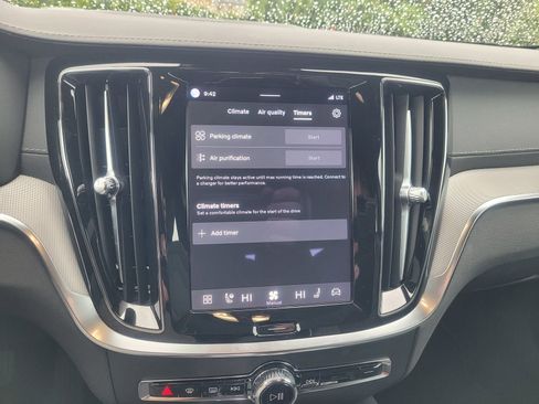 Used 2023 Volvo S60 T8 Ultimate w/ Climate Package image 22