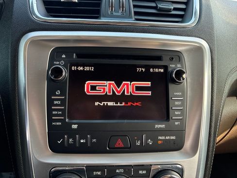 Used 2017 GMC Acadia Limited SLT AWD/4WD image 25
