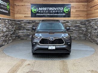 Used 2023 Toyota Highlander Limited AWD/4WD video 3