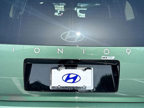 New 2026 Hyundai Ioniq 9 SEL image 22