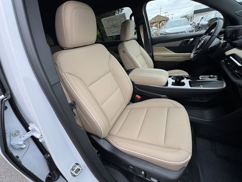 New 2026 Buick Enclave Preferred w/ Power Package FWD image 21