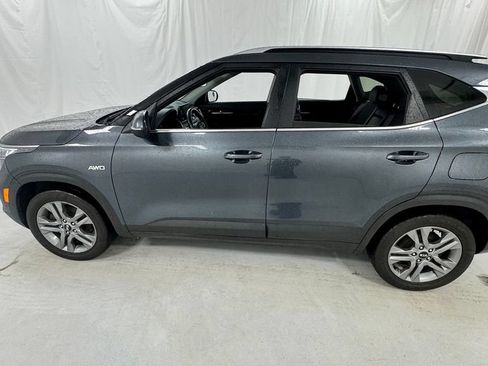 Used 2021 Kia Seltos S AWD/4WD image 6