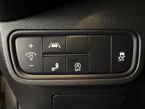 Used 2022 Kia Soul LX w/ Technology Package FWD image 32