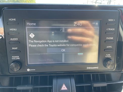 Used 2020 Toyota RAV4 XLE w/ Convenience Package AWD/4WD image 19