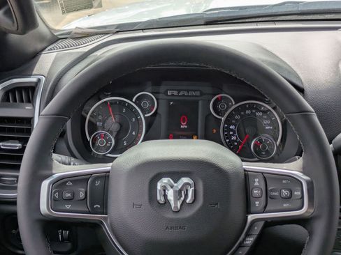 New 2025 RAM 2500 Lone Star AWD/4WD image 19