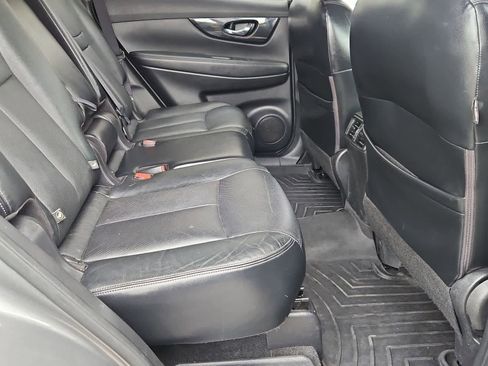 Used 2017 Nissan Rogue SL image 20