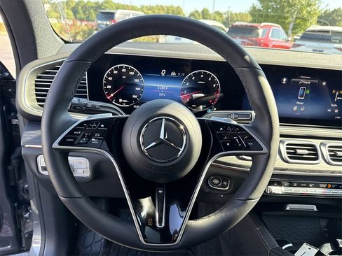 Certified 2025 Mercedes-Benz GLE 350 4MATIC image 23
