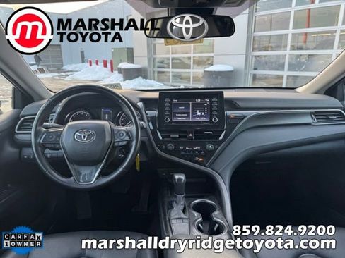 Used 2023 Toyota Camry SE image 12