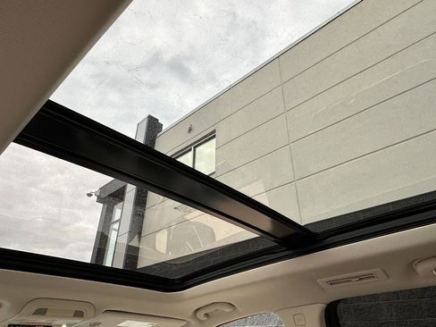 New 2025 Cadillac XT6 Premium Luxury image 9