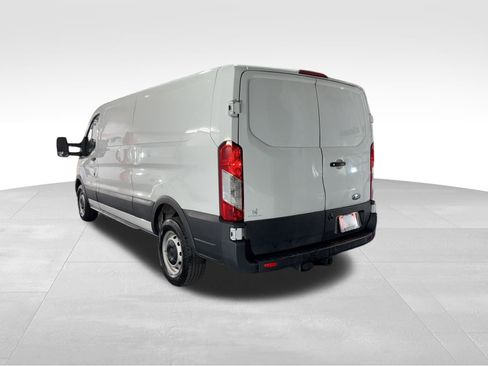 Used 2021 Ford Transit 250 Low Roof RWD image 6