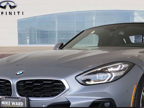 Used 2025 BMW Z4 sDrive30i RWD image 45
