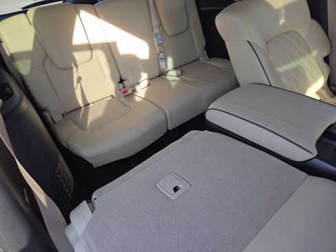 Used 2022 Nissan Armada Platinum w/ Captain's Chairs Package RWD image 25