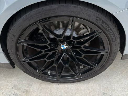 Used 2022 BMW M3 Competition w/ M Carbon Exterior Package RWD image 5