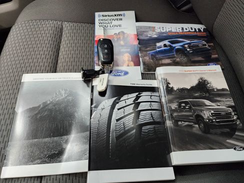 Used 2022 Ford F250 XLT w/ XLT Premium Package image 48