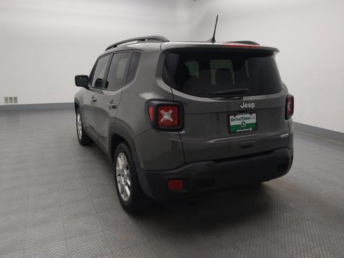 Used 2020 Jeep Renegade Latitude w/ Popular Equipment Group FWD image 6