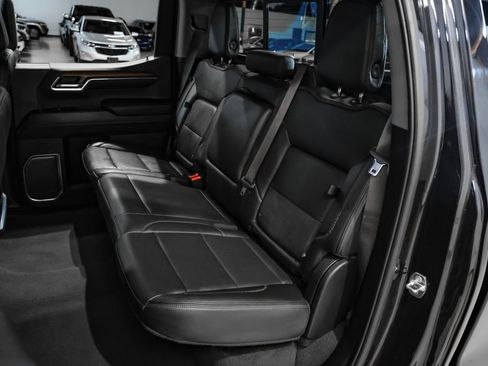 Used 2023 GMC Sierra 1500 Denali w/ Denali Reserve Package AWD/4WD image 40