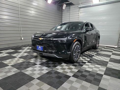 Used 2024 Chevrolet Blazer EV LT image 44