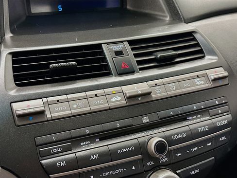 Used 2010 Honda Accord EX-L image 22