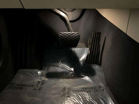 Used 2020 BMW 530i w/ Convenience Package image 36