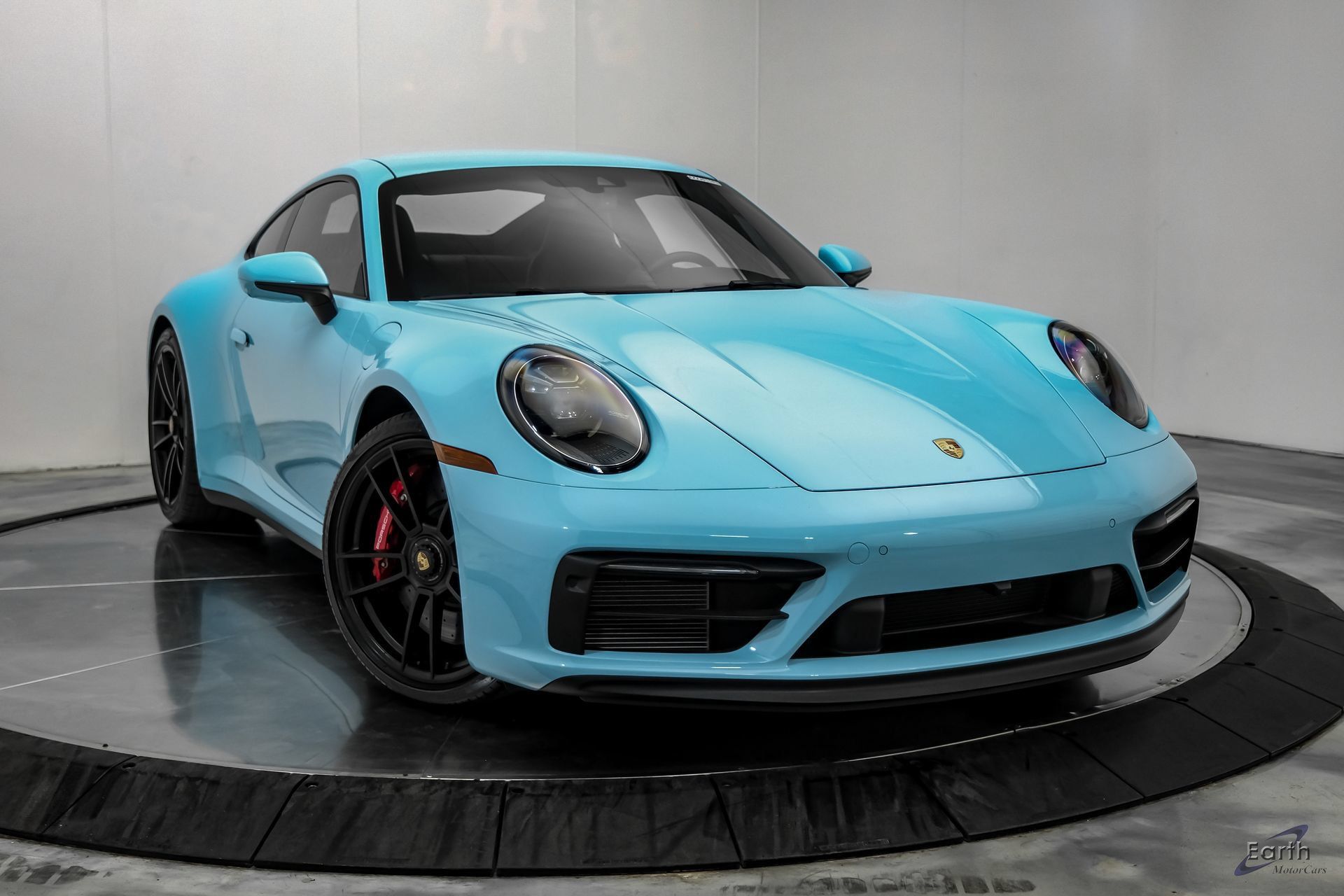 Used 2024 Porsche 911 Carrera GTS RWD image 24