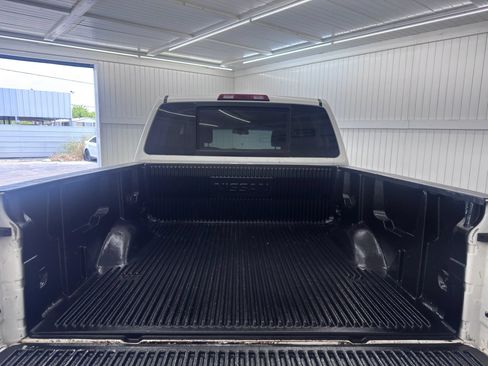 Used 2006 Nissan Titan SE AWD/4WD image 13