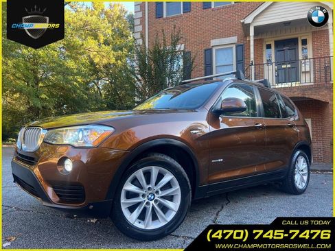 Used 2017 BMW X3 sDrive28i image 1