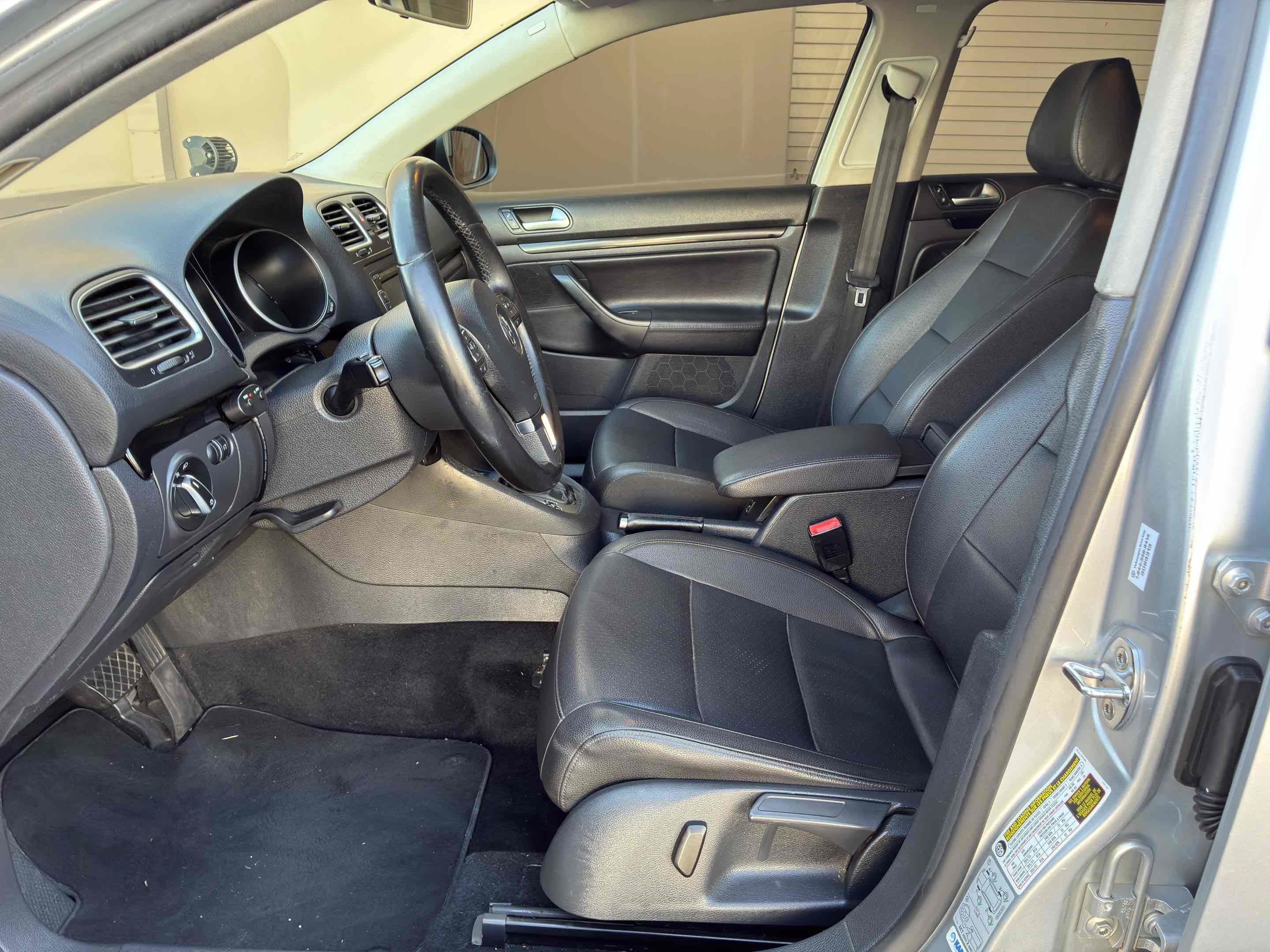 Used 2014 Volkswagen Jetta TDI FWD image 37