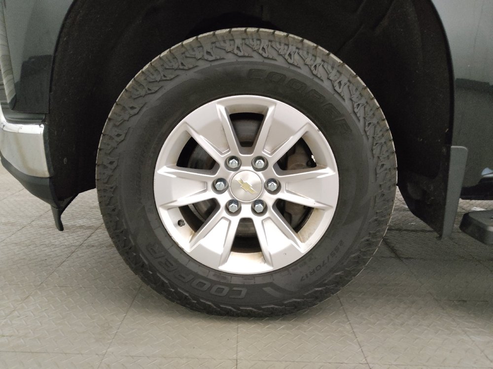 Used 2019 Chevrolet Silverado 1500 LT w/ All-Star Edition AWD/4WD image 31