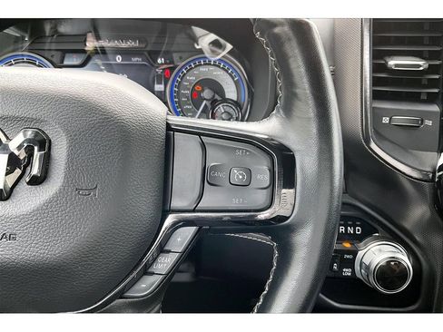 Used 2022 RAM 1500 Limited w/ Body-Colour Bumper Group AWD/4WD image 19