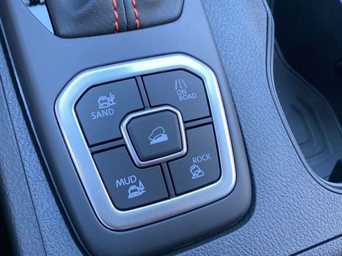 New 2026 Nissan Frontier PRO-4X image 19