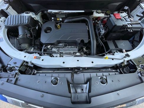 New 2026 Chevrolet Equinox LT FWD image 33