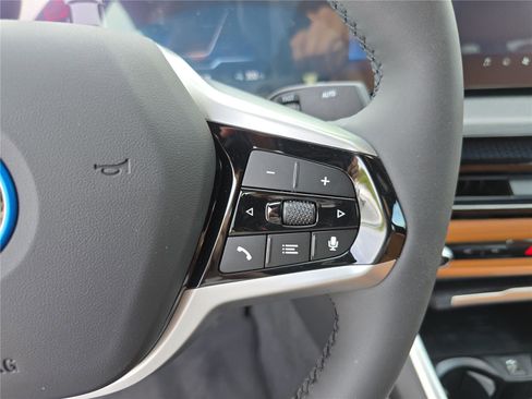 New 2026 BMW i4 eDrive40 w/ Premium Package RWD image 32