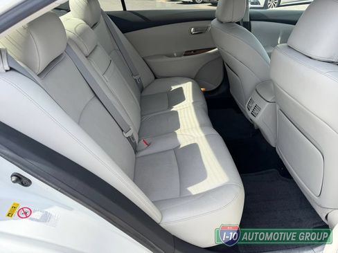 Used 2011 Lexus ES 350 FWD image 31