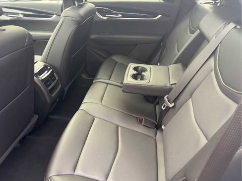 Used 2025 Cadillac XT5 Premium Luxury AWD/4WD image 22