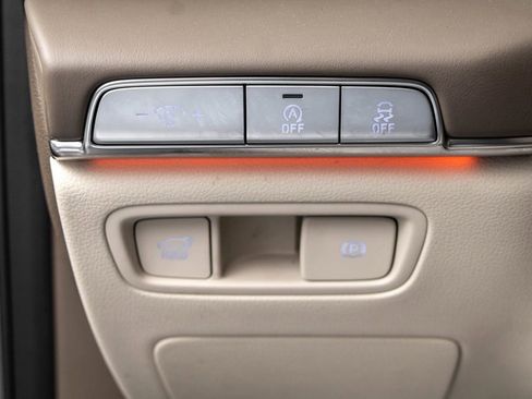 Used 2023 Genesis GV80 2.5T image 18