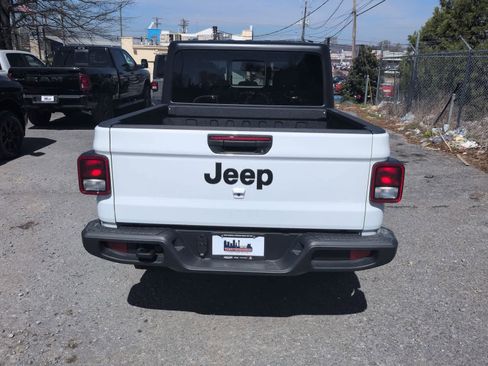 New 2026 Jeep Gladiator Sport AWD/4WD image 7